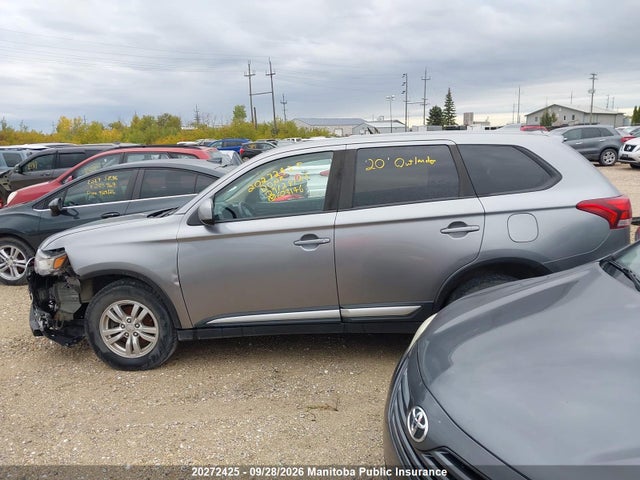 Mitsubishi Outlander Es 2020 JA4AZ2A35LZ603146 Image 14