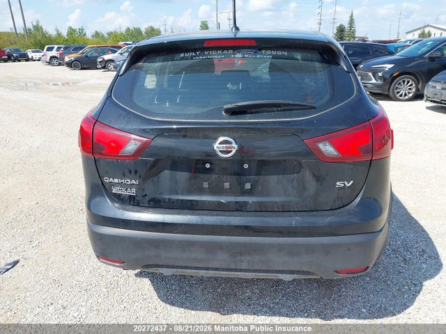 JN1BJ1CPXJW107868 Nissan Qashqai Sv