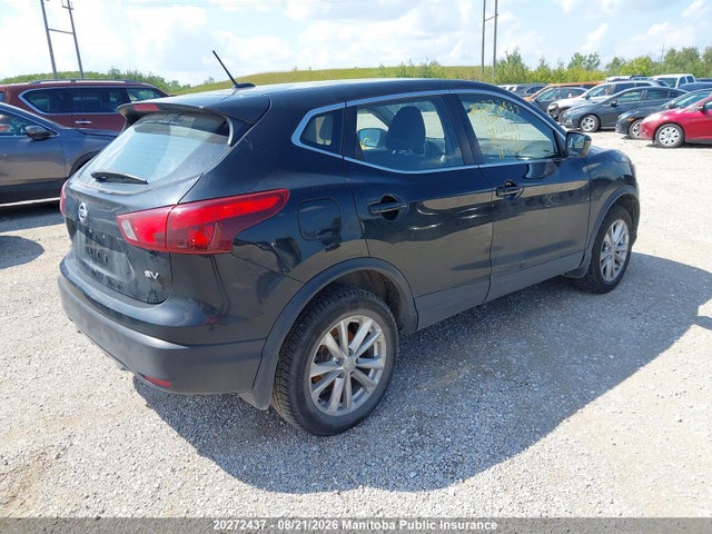 JN1BJ1CPXJW107868 Nissan Qashqai Sv
