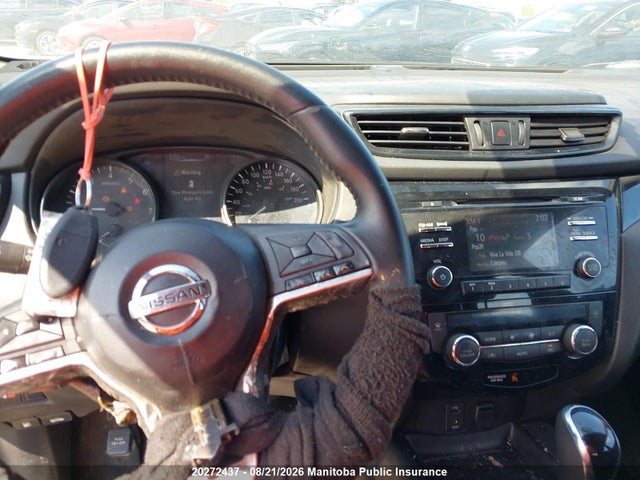 JN1BJ1CPXJW107868 Nissan Qashqai Sv