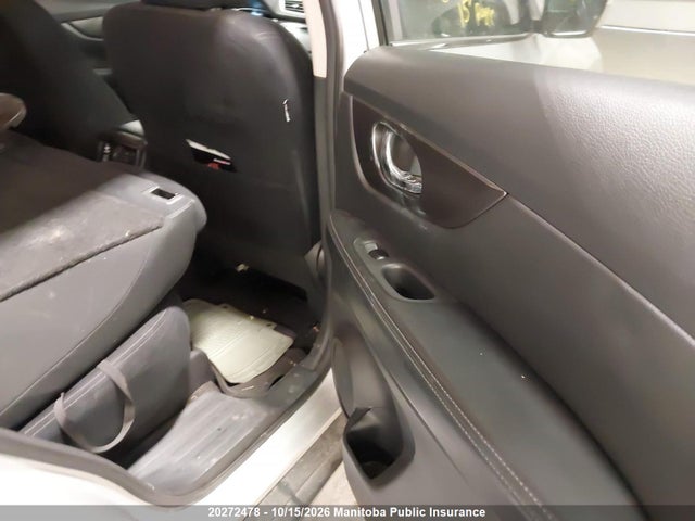 5N1AT2MV8FC808709 Nissan ROGUE SV