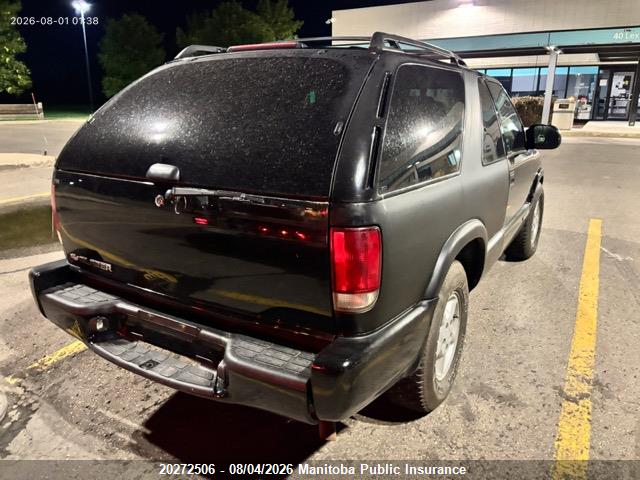 20272506 :رقم المزاد ، 1GNCT18X65K117970 vin ، 2005 Chevrolet Blazer Ls مزاد بيع
