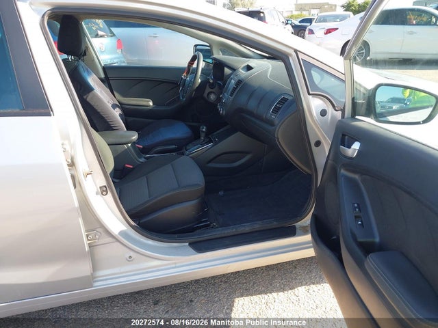 KIA FORTE LX 2017 3KPFL4A75HE102966 Image 5