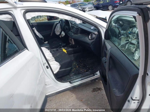 20272731 :رقم المزاد ، 2T3WFREV6JW456230 vin ، 2018 Toyota Rav4 Xle مزاد بيع