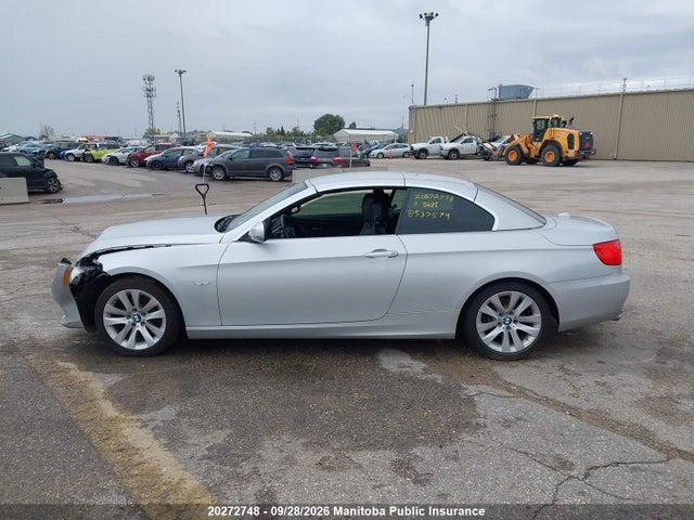 2011 Bmw 328i Cabriolet მანქანა იყიდება აუქციონზე, vin: WBADW3C59BE537574, აუქციონის ნომერი: 20272748