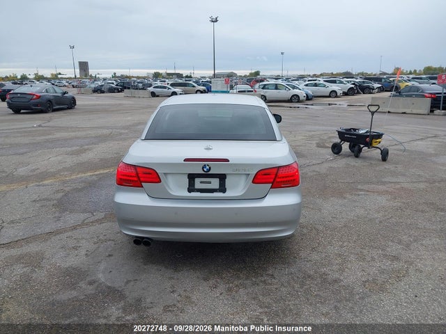 2011 Bmw 328i Cabriolet მანქანა იყიდება აუქციონზე, vin: WBADW3C59BE537574, აუქციონის ნომერი: 20272748