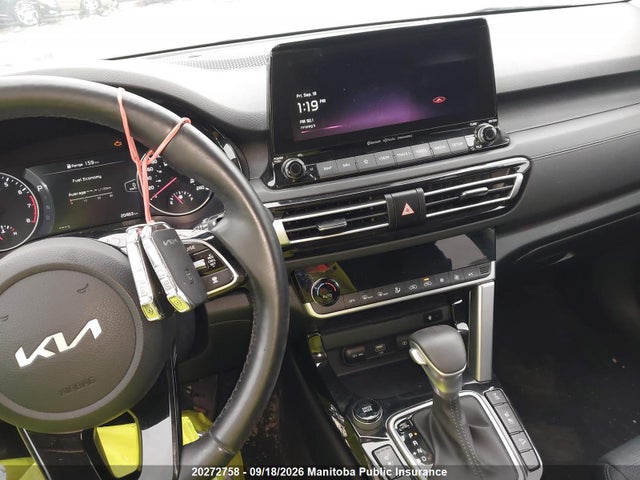 2023 Kia Seltos Ex Premium მანქანა იყიდება აუქციონზე, vin: KNDERCAA8P7402077, აუქციონის ნომერი: 20272758