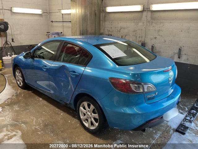 20272800 :رقم المزاد ، JM1BL1UF8B1368508 vin ، 2011 Mazda 3 Mazda Gx مزاد بيع