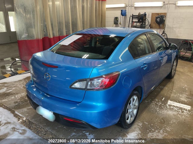 20272800 :رقم المزاد ، JM1BL1UF8B1368508 vin ، 2011 Mazda 3 Mazda Gx مزاد بيع