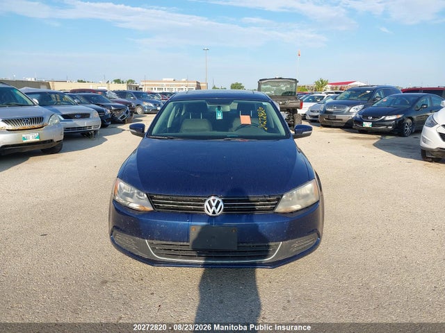 3VWD07AJ5EM391018 Volkswagen Jetta 1.8 Tsi