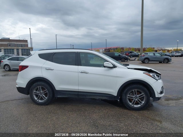 5XYZUDLB5JG516656 Hyundai SANTA FE SPORT