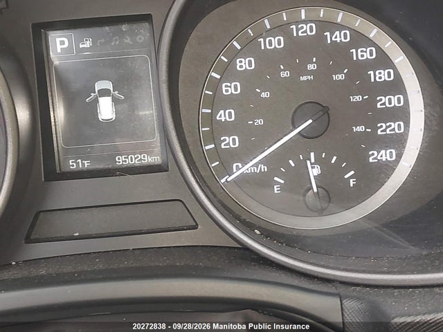 5XYZUDLB5JG516656 Hyundai SANTA FE SPORT