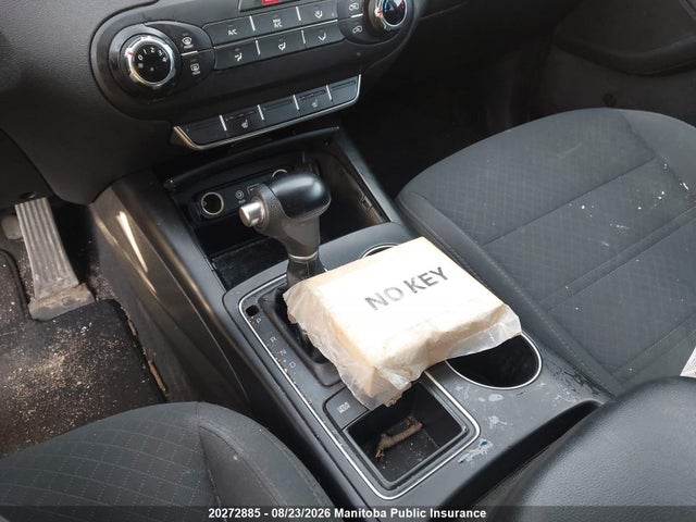 KIA SORENTO LX 2018 5XYPGDA35JG399185 Image 11