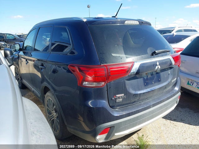 JA4JZ3AX3GZ612149 Mitsubishi Outlander Se