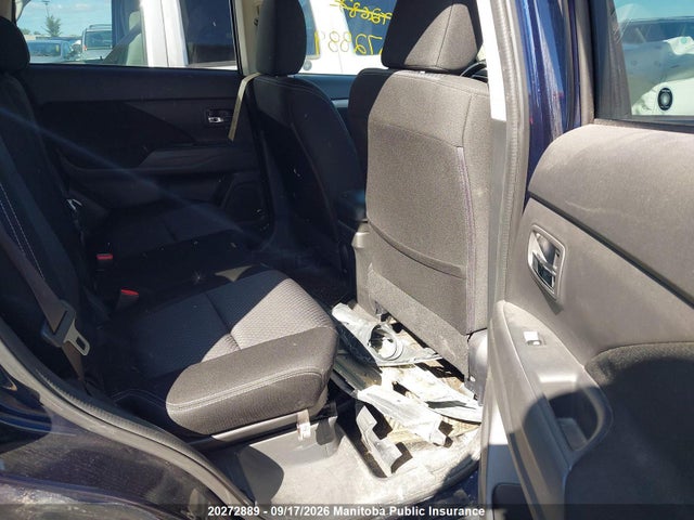 JA4JZ3AX3GZ612149 Mitsubishi Outlander Se