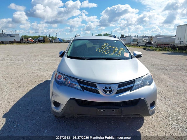 2T3ZFREV1EW074108 Toyota RAV4 LE