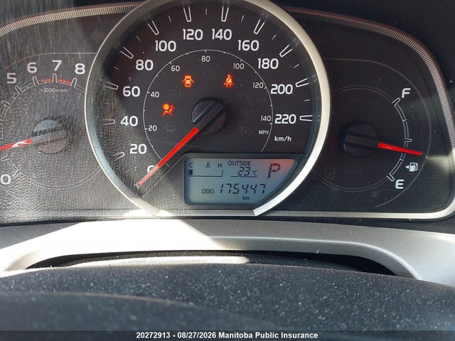 2T3ZFREV1EW074108 Toyota RAV4 LE