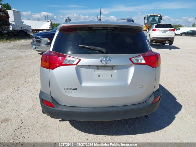 2T3ZFREV1EW074108 Toyota RAV4 LE