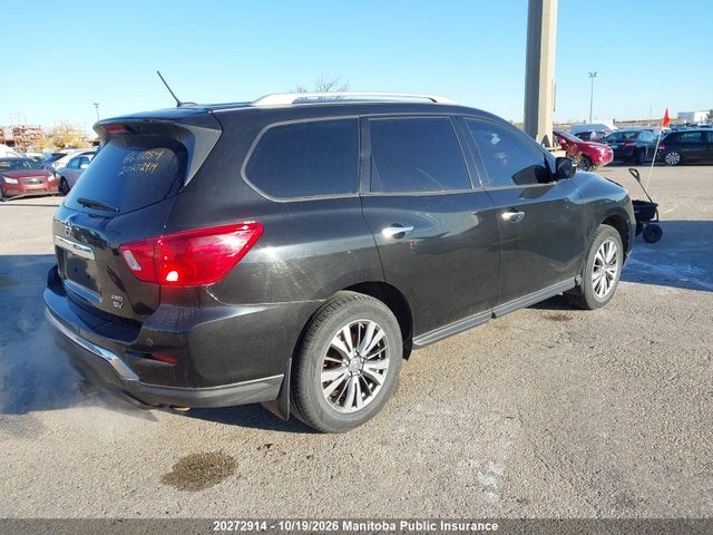 5N1DR2MM3JC611054 Nissan Pathfinder Sv