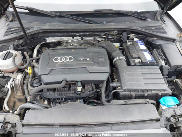 20272935 :رقم المزاد ، WAUACRFF7F1028325 vin ، 2015 Audi A3 1.8t مزاد بيع