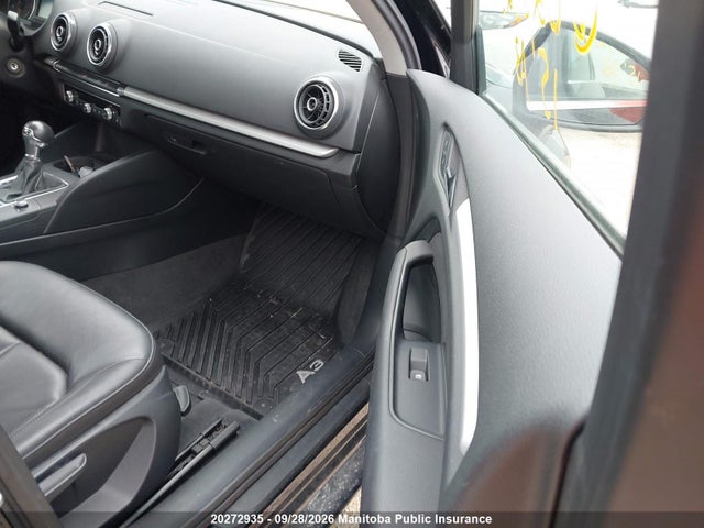 20272935 :رقم المزاد ، WAUACRFF7F1028325 vin ، 2015 Audi A3 1.8t مزاد بيع