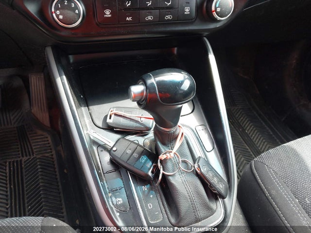 KIA Rondo Lx 2017 KNAHT8A34H7175546 Image 11
