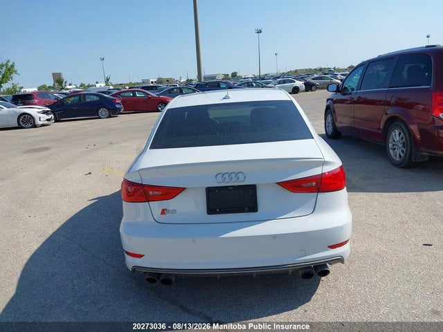 20273036 :رقم المزاد ، WAUFFRFF1F1065593 vin ، 2015 Audi S3 2.0t Quattro مزاد بيع