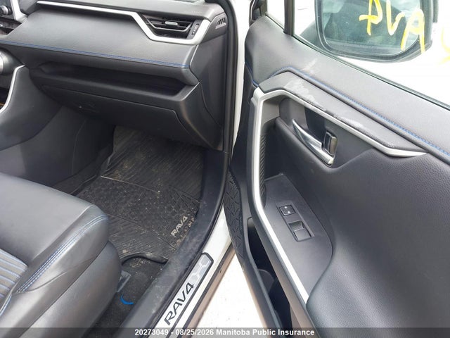 2T3RWRFV8MW123267 Toyota Rav4 Xse Hybrid