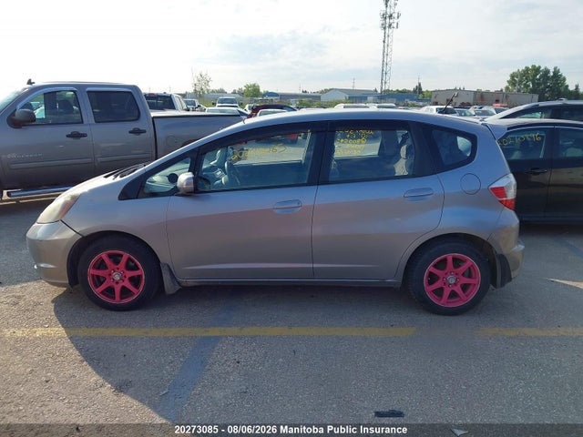 Aukcja sprzedaży 2010 Honda Fit Lx, vin: JHMGE8H51AC800545, numer aukcji: 20273085