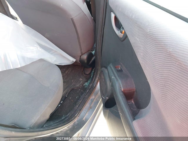 Aukcja sprzedaży 2010 Honda Fit Lx, vin: JHMGE8H51AC800545, numer aukcji: 20273085