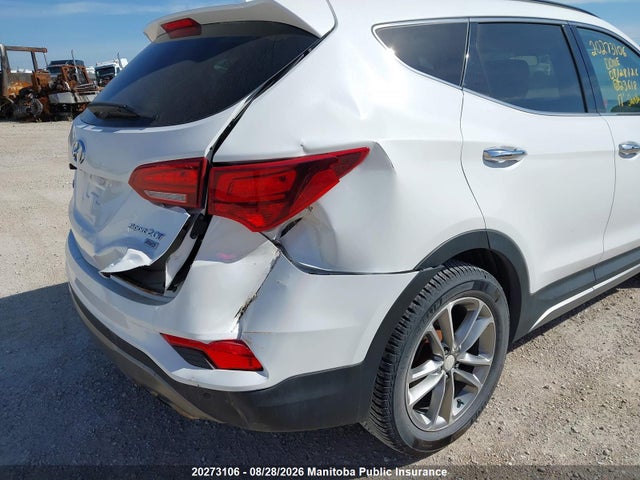 5XYZUDLA1HG423618 Hyundai Santa Fe Sport 2.0t Se