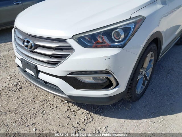5XYZUDLA1HG423618 Hyundai Santa Fe Sport 2.0t Se