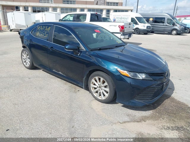 20273109 :رقم المزاد ، 4T1B11HK9KU727050 vin ، 2019 Toyota Camry Le مزاد بيع