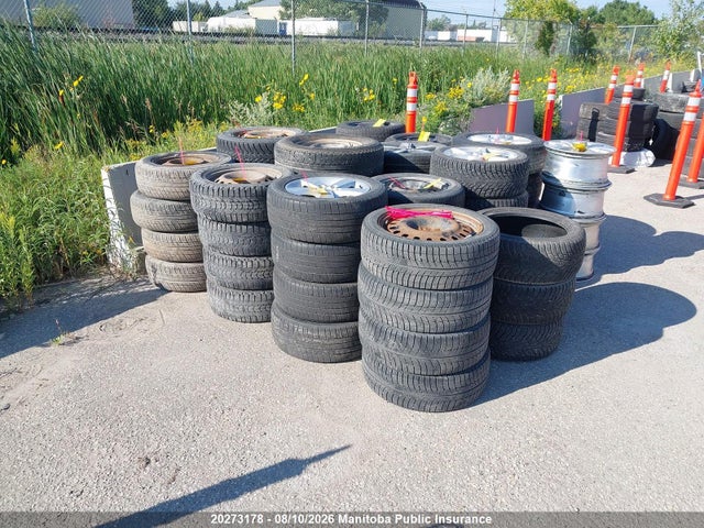Продажа на аукционе авто 0 Tires Tires, vin: 00000000000000000, номер лота: 20273178