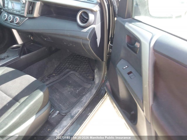 2T3BFREV9EW137604 Toyota RAV4 LE