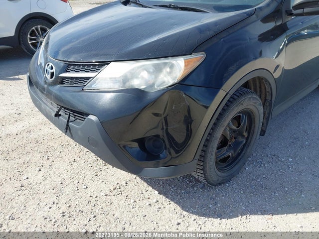 2T3BFREV9EW137604 Toyota RAV4 LE