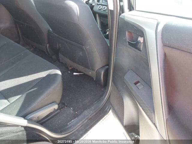 2T3BFREV9EW137604 Toyota RAV4 LE