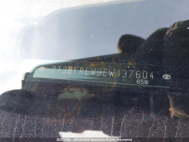 2T3BFREV9EW137604 Toyota RAV4 LE