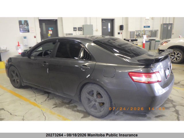 2010 Toyota Camry Xle მანქანა იყიდება აუქციონზე, vin: 4T1BF3EK9AU002144, აუქციონის ნომერი: 20273264