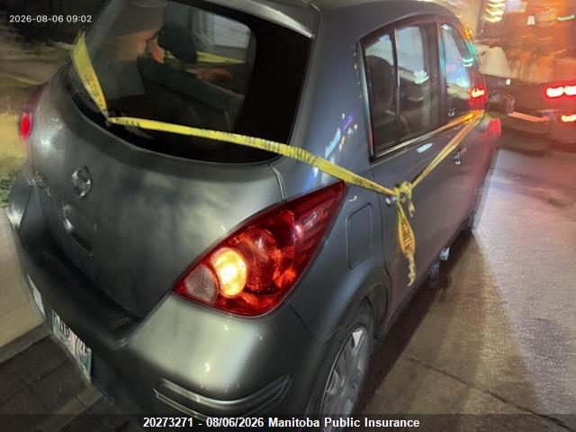20273271 :رقم المزاد ، 3N1BC1CP4AL352066 vin ، 2010 Nissan Versa 1.8 S مزاد بيع