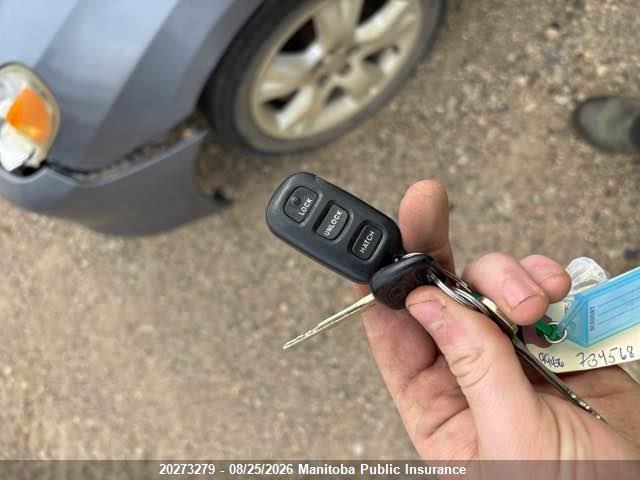 20273279 :رقم المزاد ، 2T1KR32E33C734568 vin ، 2003 Toyota Matrix مزاد بيع