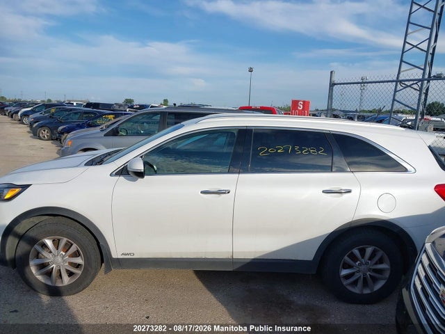 KIA SORENTO LX 2018 5XYPGDA39JG383149 Image 13