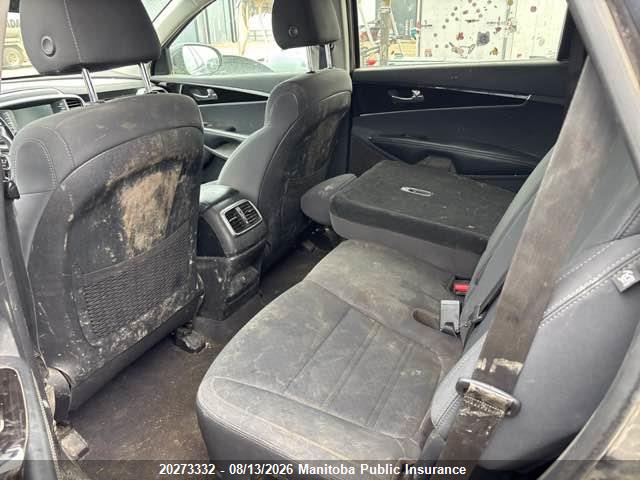 KIA SORENTO EX 2019 5XYPGDA32KG557967 Image 8
