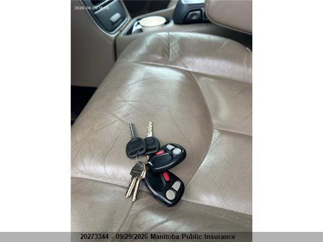 20273344 :رقم المزاد ، 3GNEK13T92G332083 vin ، 2002 Chevrolet Avalanche 1500 مزاد بيع
