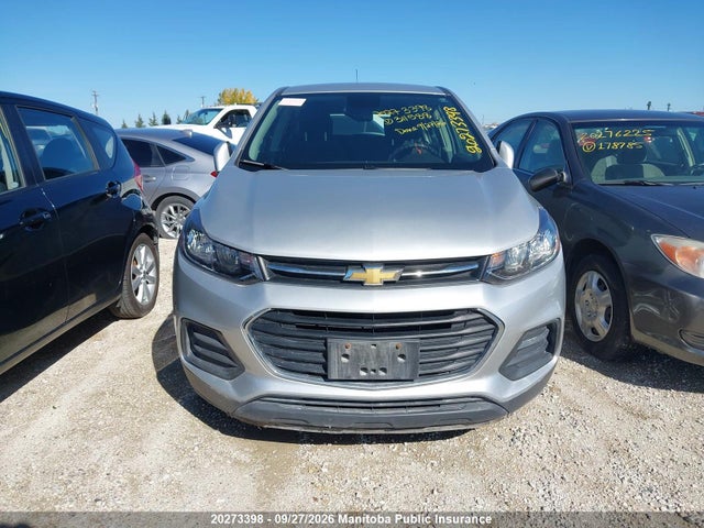 Chevrolet TRAX LS 2019 3GNCJKSB0KL311588 Image 11