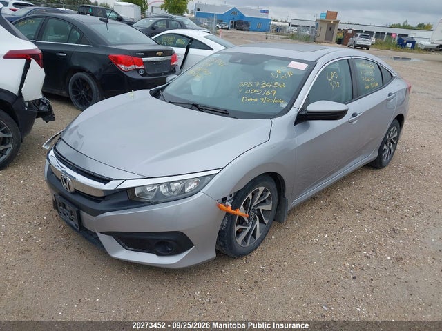 Honda CIVIC EX 2017 2HGFC2F84HH005169 Image 2