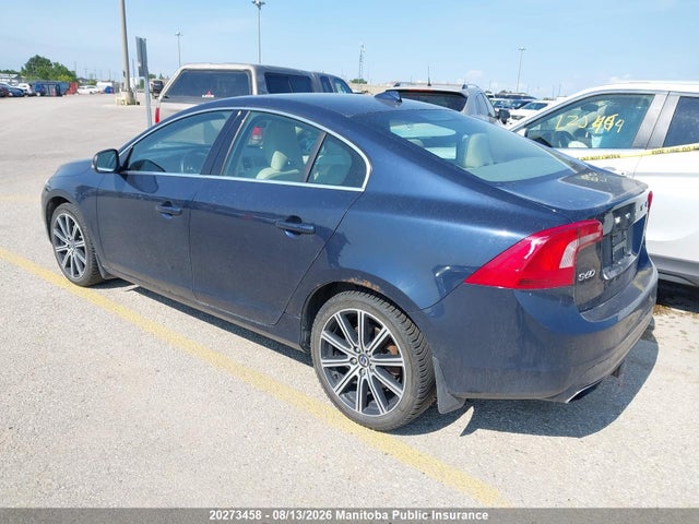 20273458 :رقم المزاد ، YV1902FH5E2286918 vin ، 2014 Volvo S60 T6 مزاد بيع