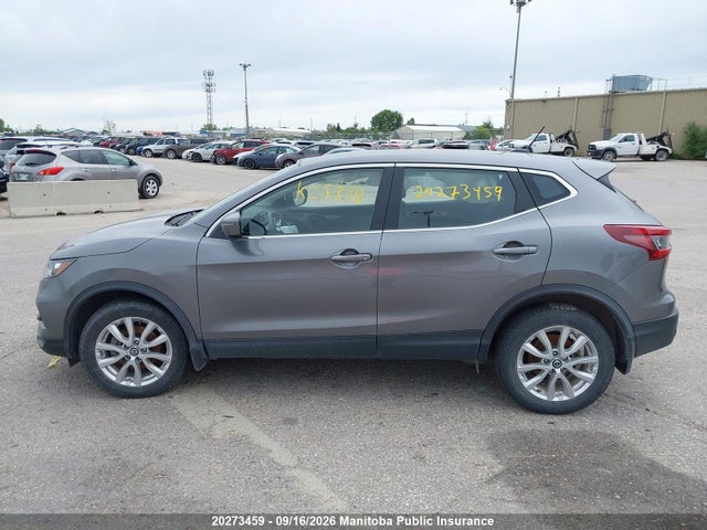 JN1BJ1AW1NW476277 Nissan Qashqai S