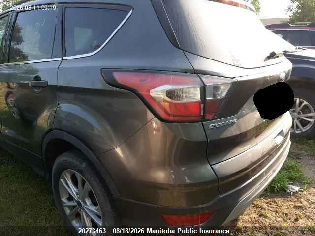 Ford ESCAPE SE 2017 1FMCU9GD5HUC39834 Image 3