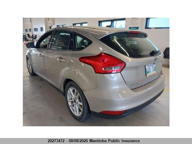 Ford FOCUS SE 2015 1FADP3K29FL320797 Image 2